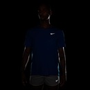 Camiseta Nike Dri-FIT UV Miller Masculina - Foto 4