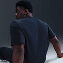 Camiseta Nike Sportswear Essential Masculina - Foto 7