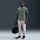 Camiseta Nike Hyverse Dri-FIT UV Masculina - Foto 4