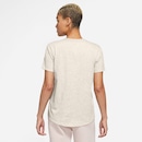 Camiseta Nike Sportswear Essentials Feminina - Foto 3