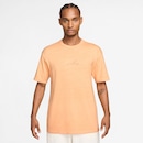 Camiseta Nike Sportswear Essential Masculina - Foto 1