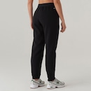 Calça com Felpa New Balance Essentials Feminina - Foto 3