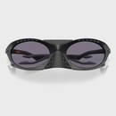 Óculos de Sol Unissex Oakley Plantaris Matte Black Prizm - Foto 5