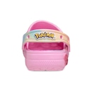 Sandália Unissex Crocs Pikachu Pink Classic Clog K Multi - Foto 6