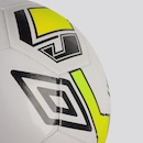 Bola de Futebol de Campo Umbro Sigma - Foto 3
