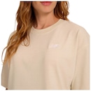 Camiseta New Balance Oversized Small Logo Feminina - Foto 3