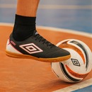 Chuteira Futsal Adulto Umbro Attak III - Foto 7