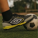 Chuteira Society Masculina Umbro Pro Challenge Uptake + 1 Par de Meião - Foto 6