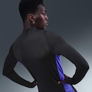 Camiseta Barcelona Manga Longa II Kobe 2025/26 Pré-Jogo Nike Masculina - Foto 2