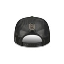 Boné New Era 9SEVENTY Kansas City Chiefs NFL Salute Service 2025 Masculino - Foto 4