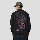 Blusão de Moletom College Lost Snake - Unissex - Foto 4