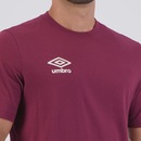 Camiseta Umbro Essential Masculina - Foto 5