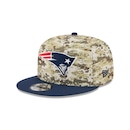 Boné New Era 9FIFTY New England Patriots NFL Salute Service 2025 Masculino - Foto 1