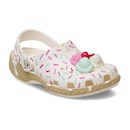 Sandália Crocs Classic Ice Cream Sundae Clog T Chalk - Infantil - Foto 2