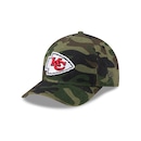 Boné New Era 9Forty M-Crown A-Frame Kansas City Chiefs NFL Salute Service 2025 Masculino - Foto 1