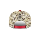 Boné New Era 9Fifty Kansas City Chiefs NFL Salute Service 2025 Masculino - Foto 4