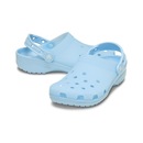 Sandália Adulto Crocs Classic Frosted Clog Blue Calcite - Foto 4