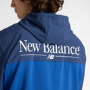 Jaqueta New Balance Reimagined Woven Graphic Masculina - Foto 5
