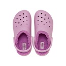 Sandália Unissex Crocs Classic Lined Clog Hydrangea - Foto 5