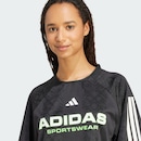 Camiseta adidas Jacquard Tiro x Common Goal Feminina - Foto 6