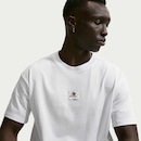 Camiseta Nike Sportswear "Love Is In The Air" Masculina - Foto 3