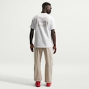 Camiseta Nike Sportswear "Love Is In The Air" Masculina - Foto 5