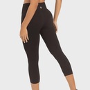 Calça Capri Delrio Sport Sem Costura Feminina - Foto 2