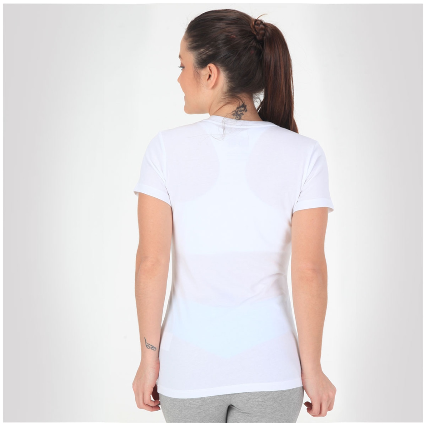 Camiseta Nike Sportswear Neuself Feminina - Nike