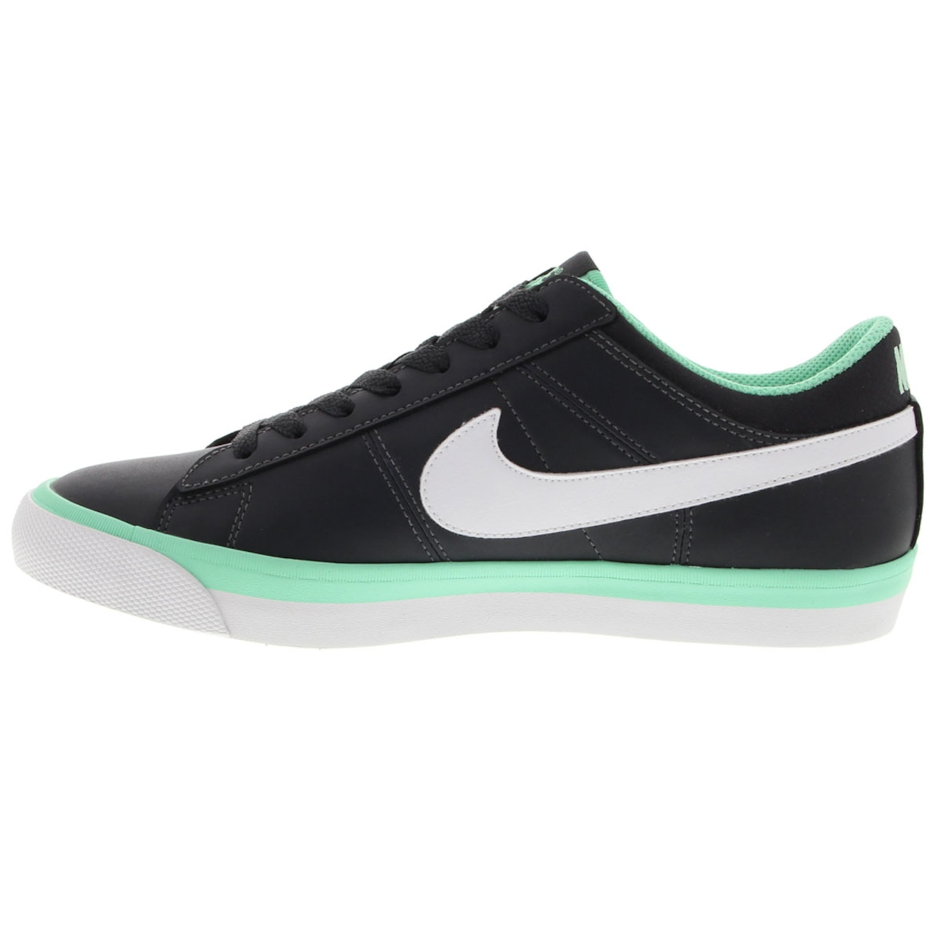 nike supreme futsal