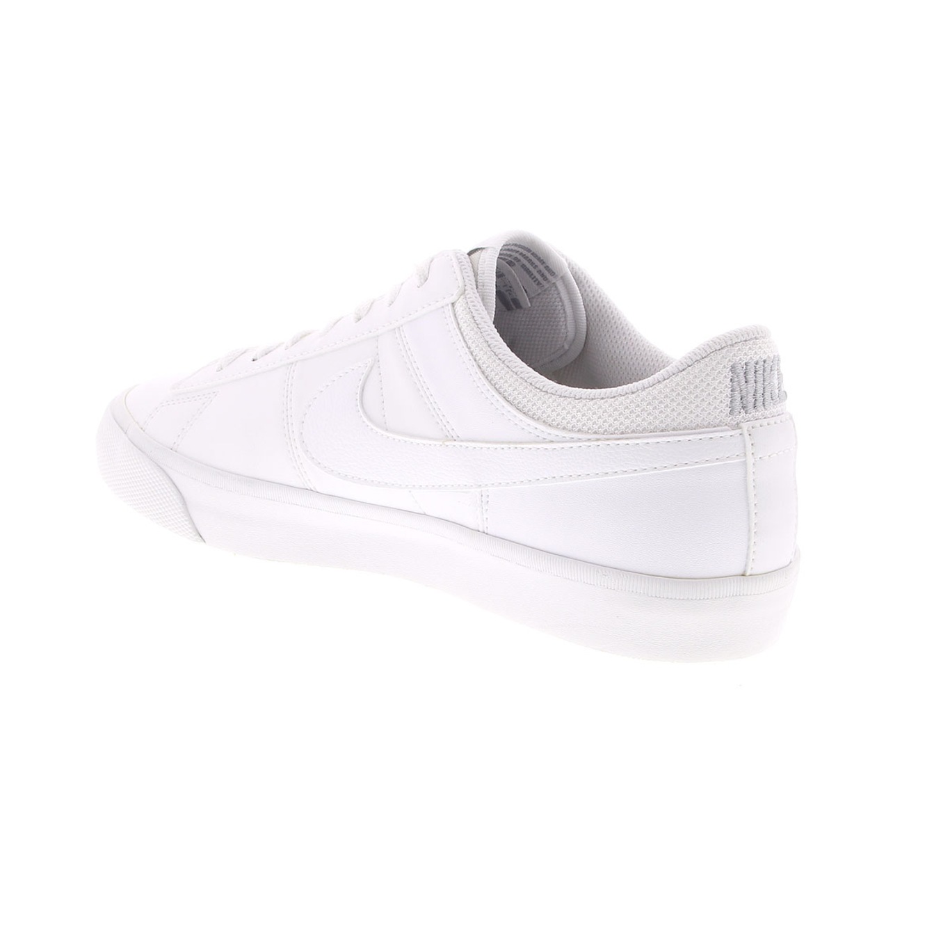 nike supreme futsal