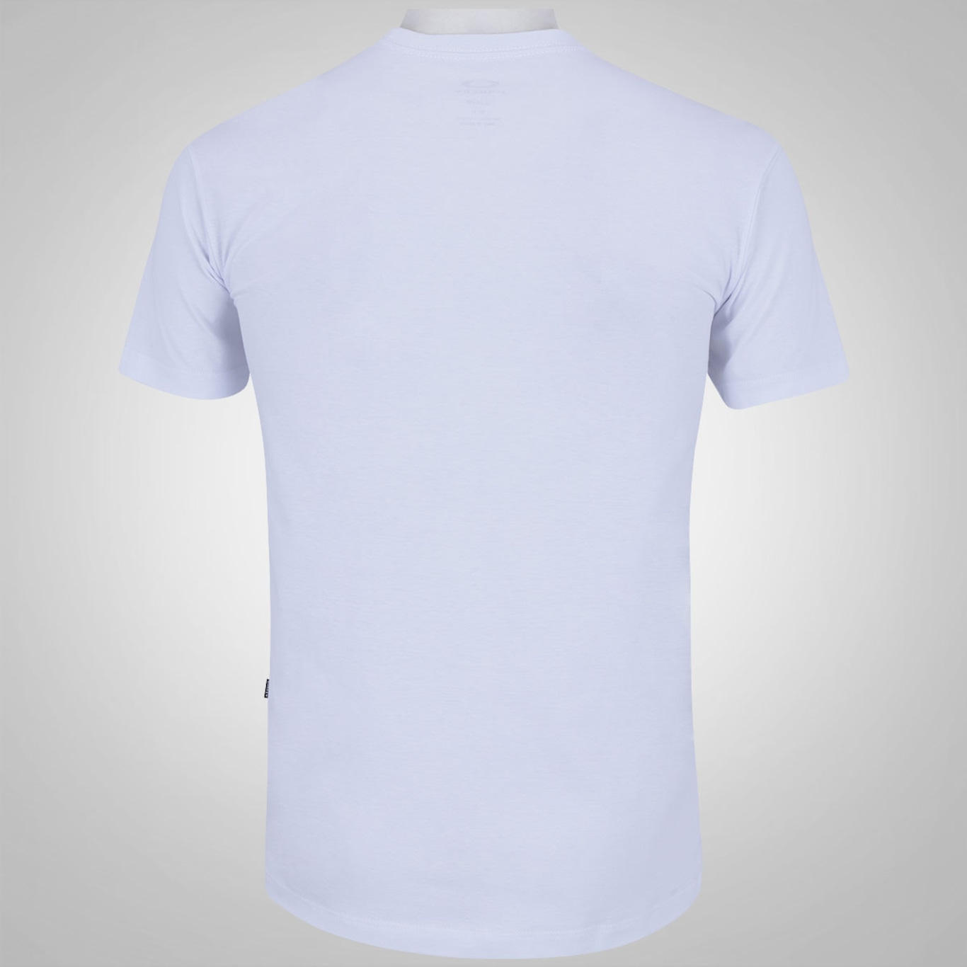 Camiseta Oakley Branca - M - Roupas - Bela Vista, São Paulo 1223105093