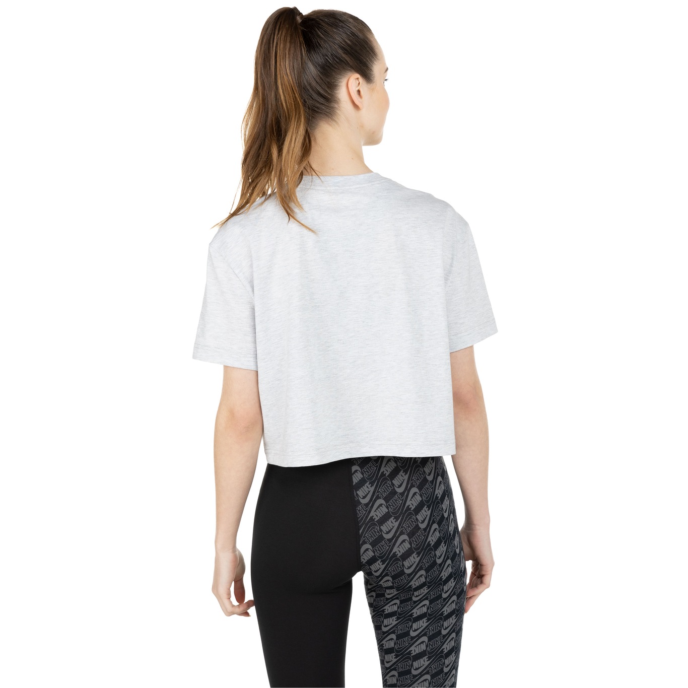 Cropped Nike Sportswear Essential Feminina - Branco - Titanes