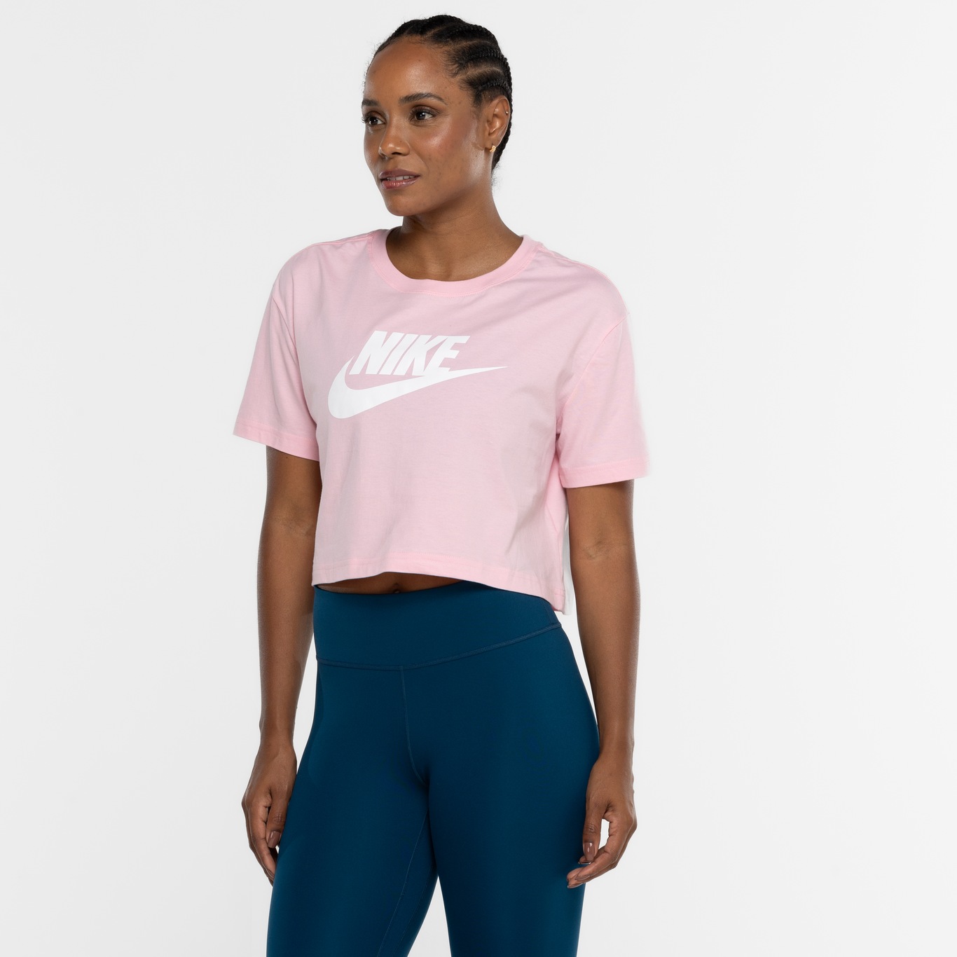 Blusa Cropped Nike Tee Sportswear Essential - Feminina - Foto 5