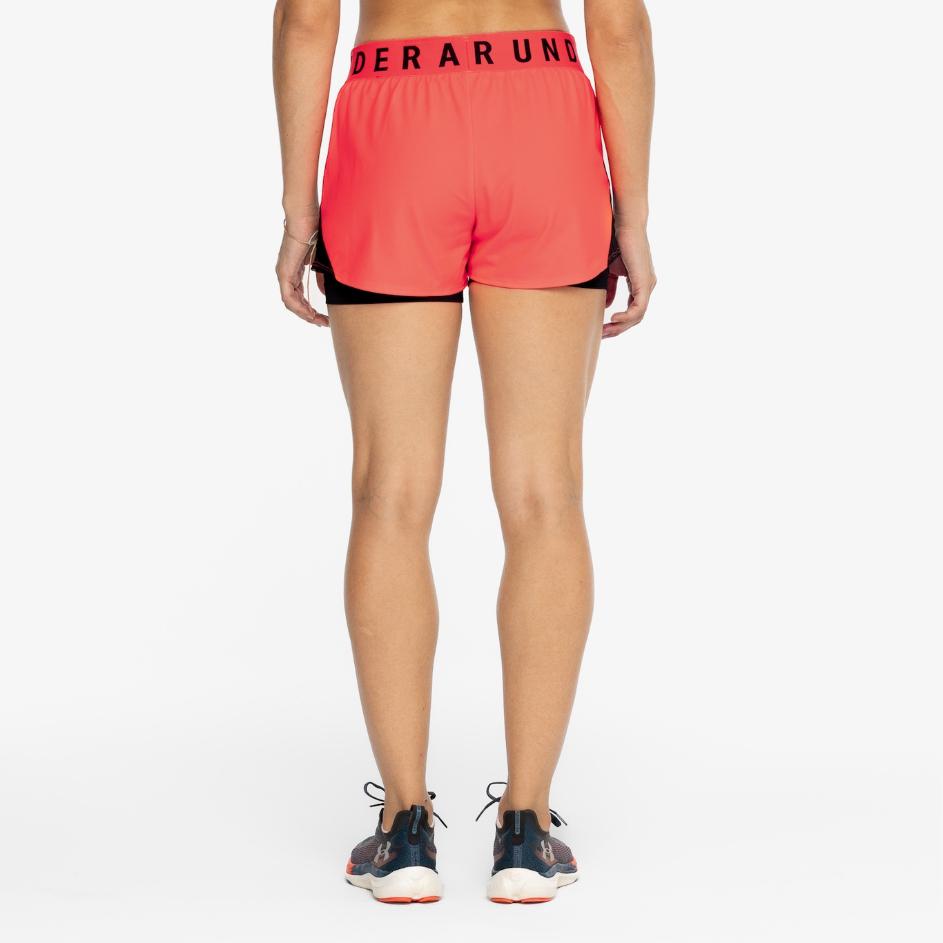 Shorts Under Armour Heatgear Play Up 2 In 1 - Feminino - Foto 3