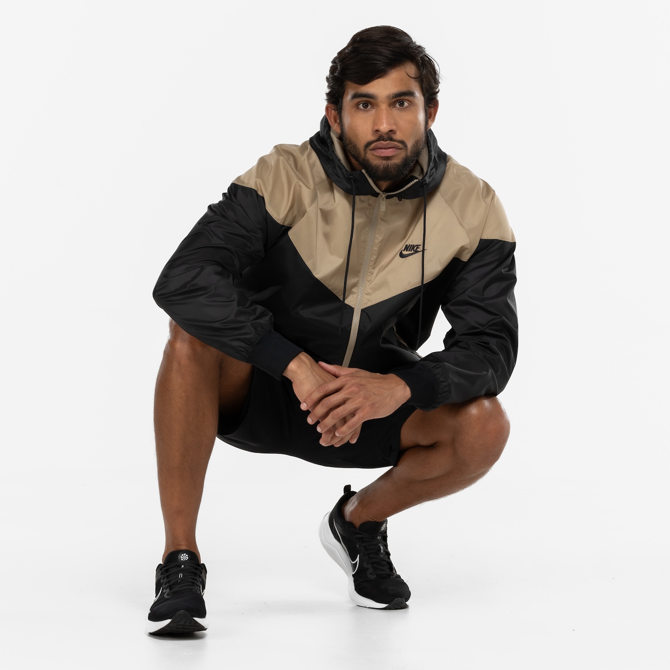 Jaqueta com Capuz Nike Sportwear Windrunner HD Woven Jkt - Masculina - Foto 4