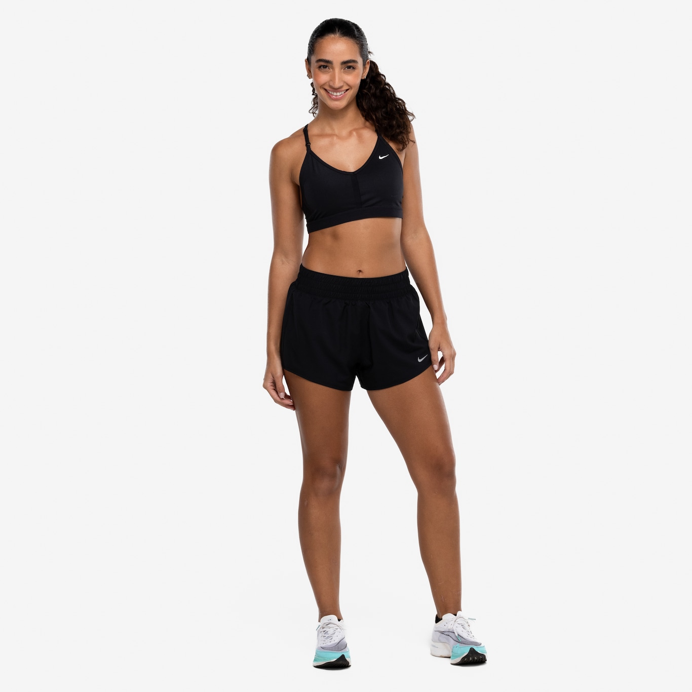 Top Fitness com Bojo Nike Baixa Sustentação Dri-Fit Indy Bra Vneck Adulto - Foto 4