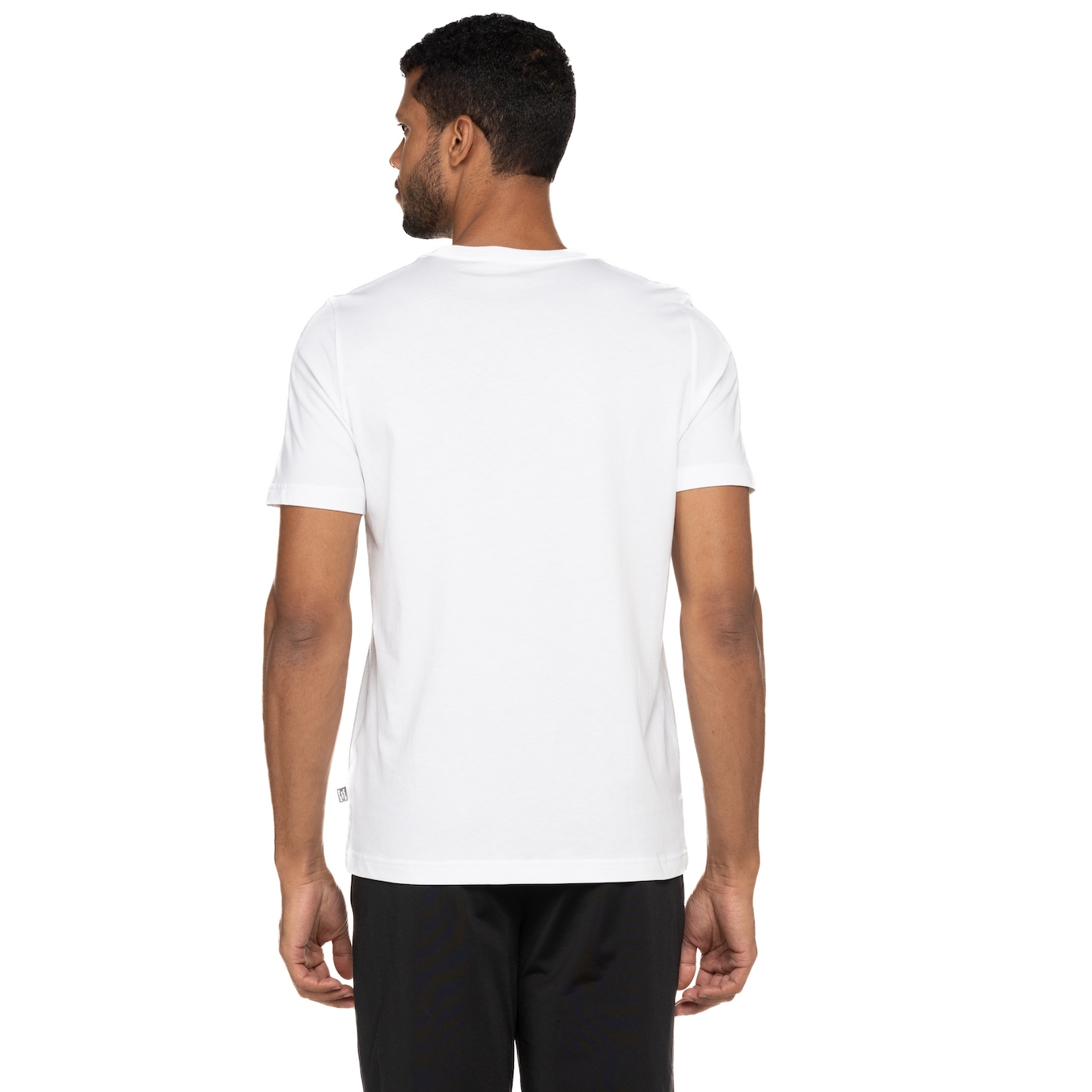 Camiseta Puma Manga Curta Essentials Logo Tee - Masculina - Foto 3