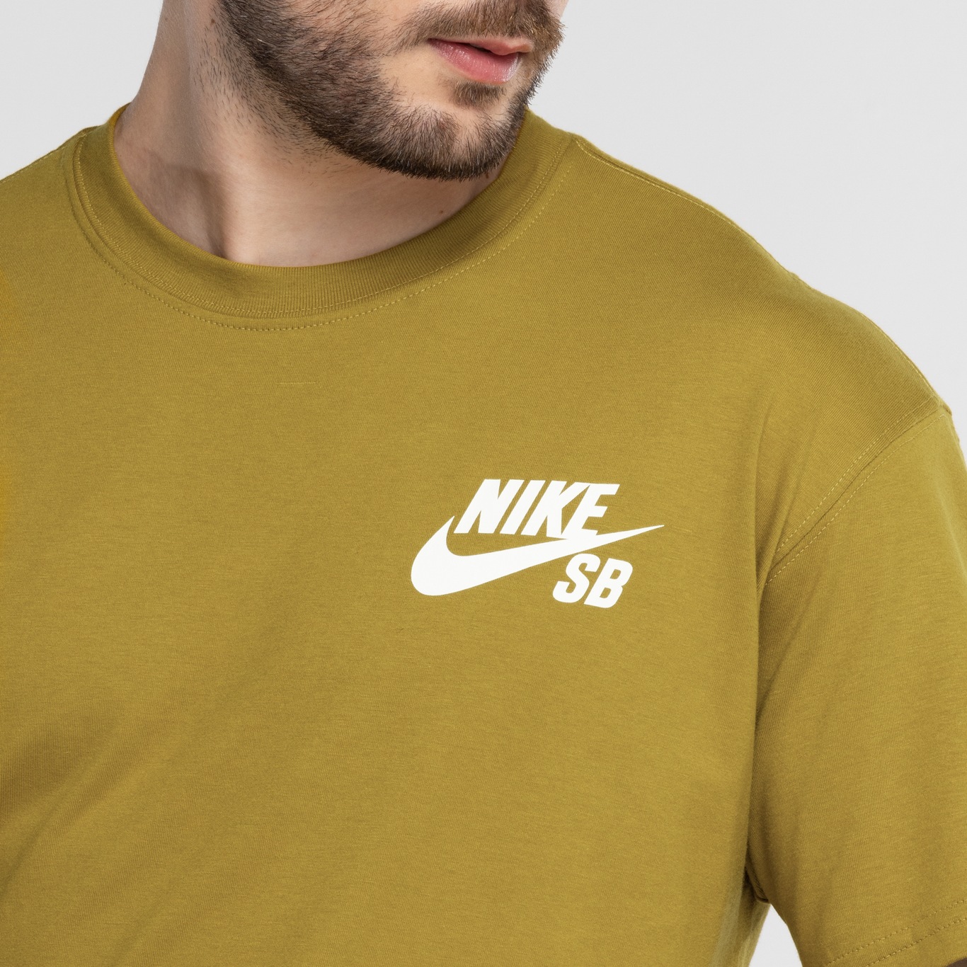 Camiseta Nike SB Logo - Masculina - Foto 5