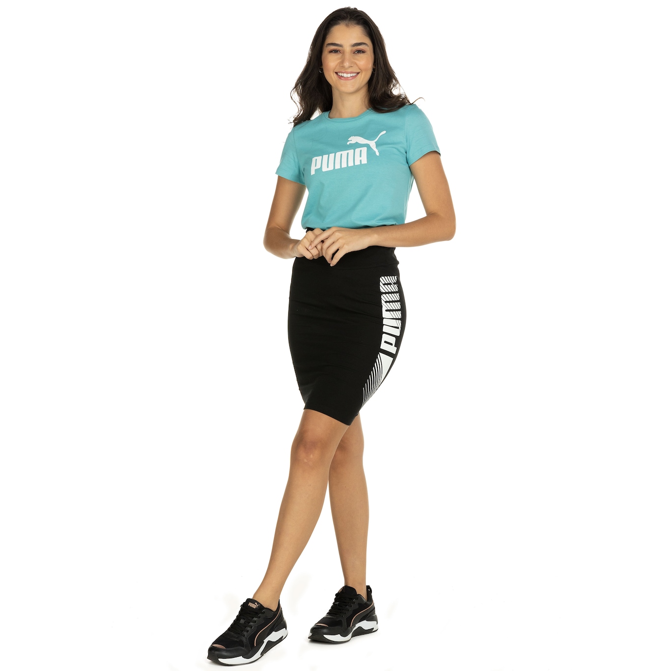 Camiseta Puma Manga Curta Essentials Logo - Feminina - Foto 4