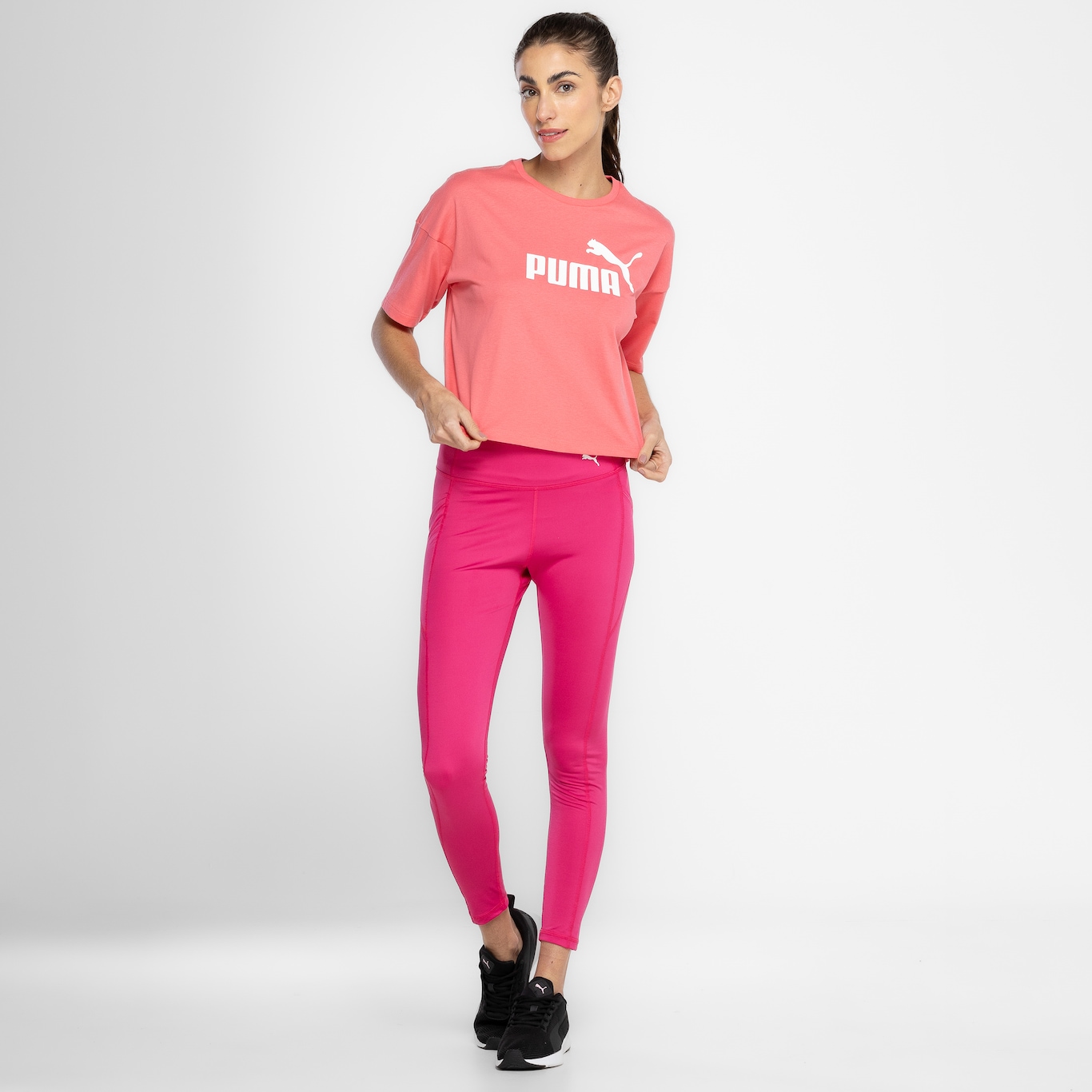 Blusa Feminina Manga Curta Cropped Puma Essentials Logo Tee - Foto 4