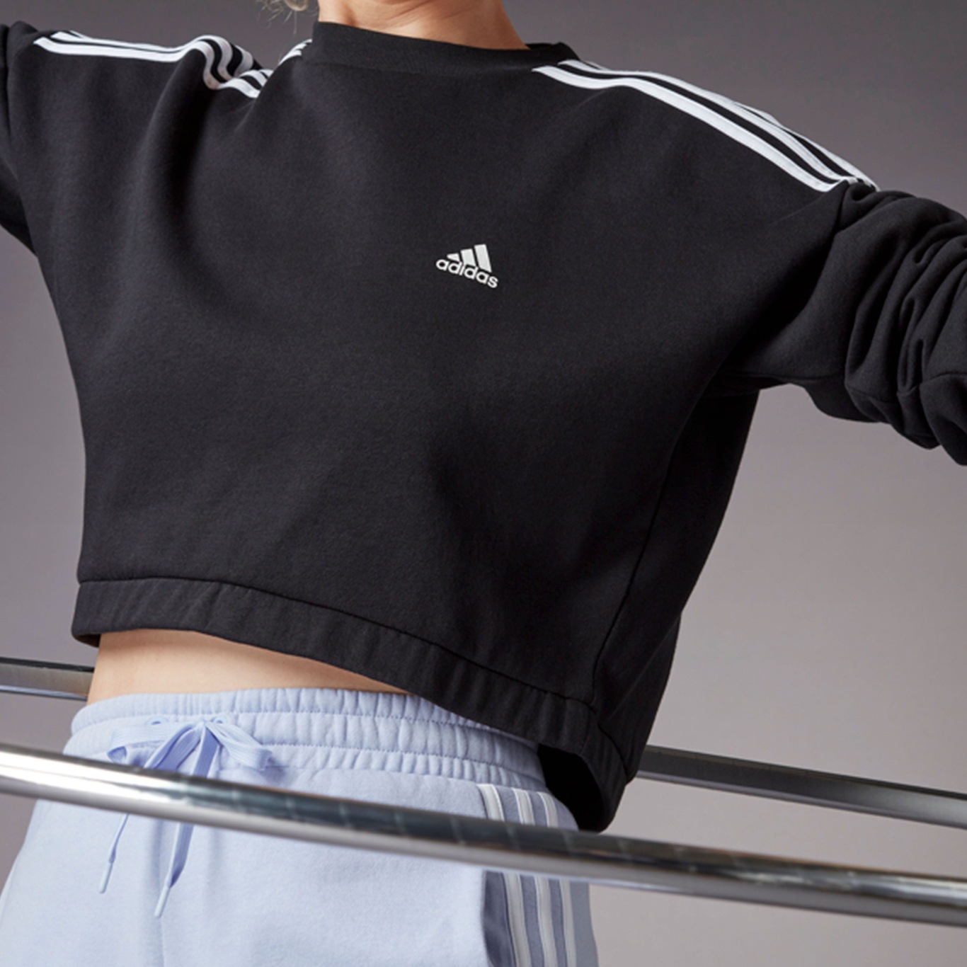 Blusa de deals frio cropped adidas