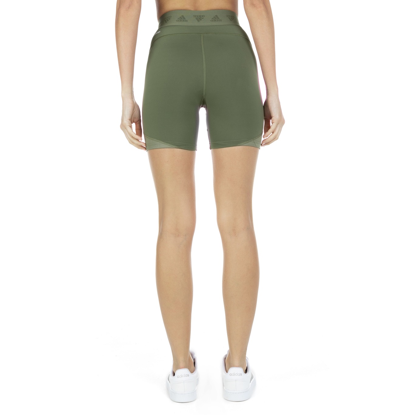 Bermuda Feminina adidas ISC Women | Centauro