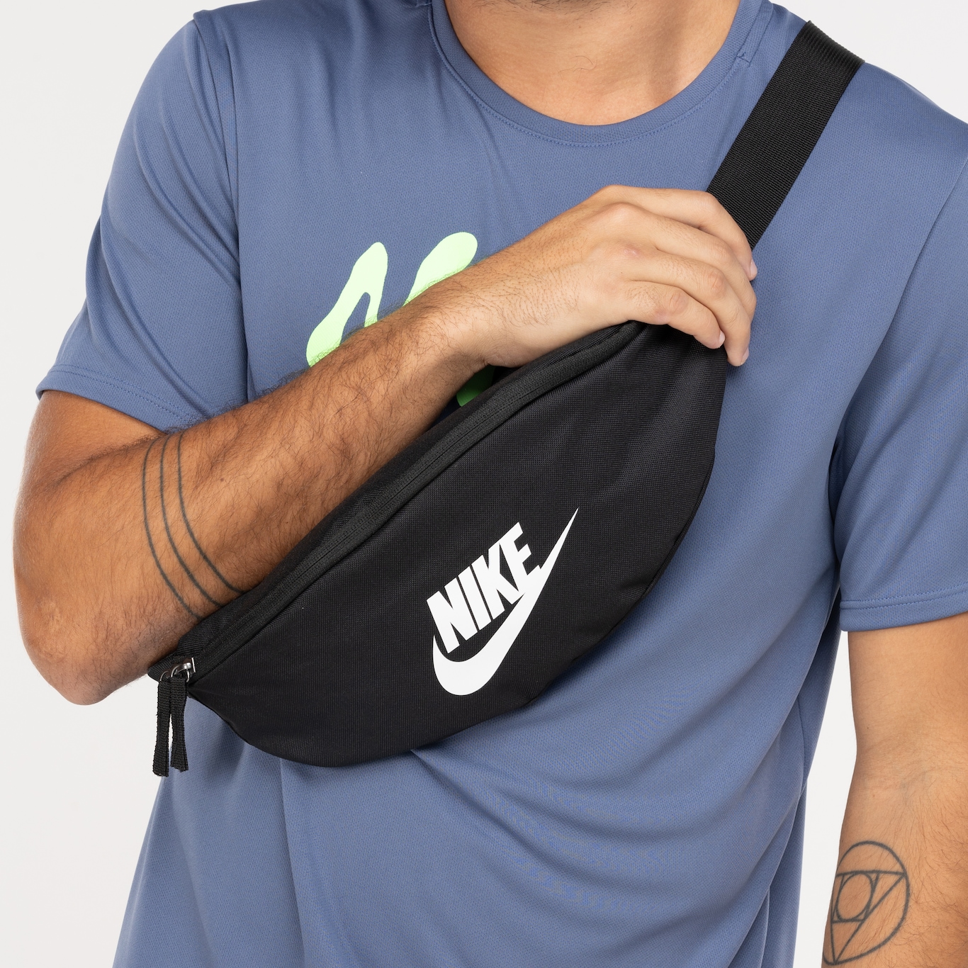 Pochete Nike Heritage Waistpack - 3 Litros - Foto 4