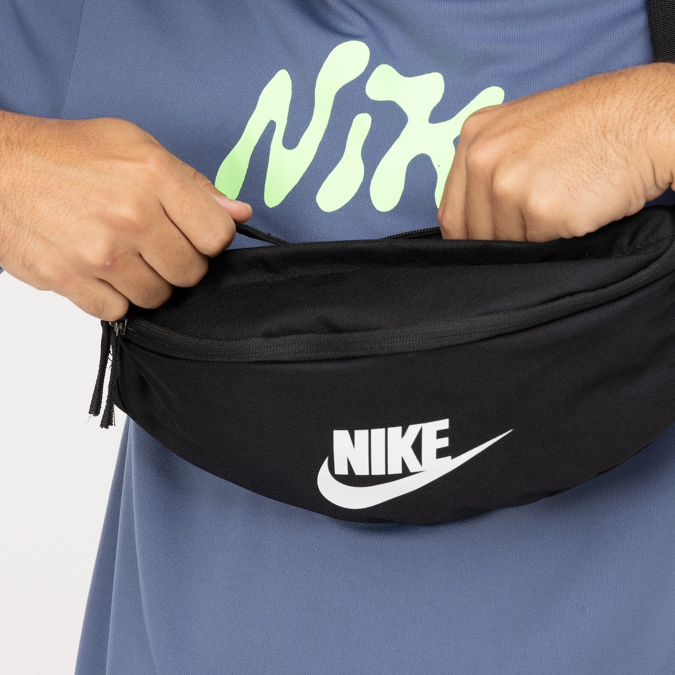 Pochete Nike Heritage Waistpack - 3 Litros - Foto 5