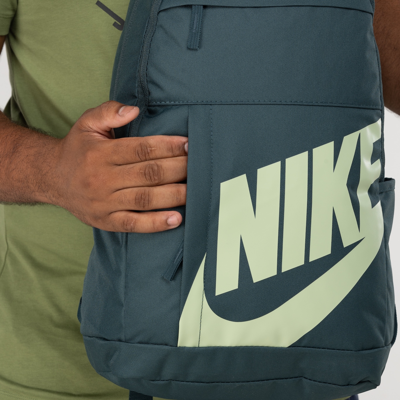 Mochila Nike Elemental Bkpk Hbr - 21 Litros - Foto 3