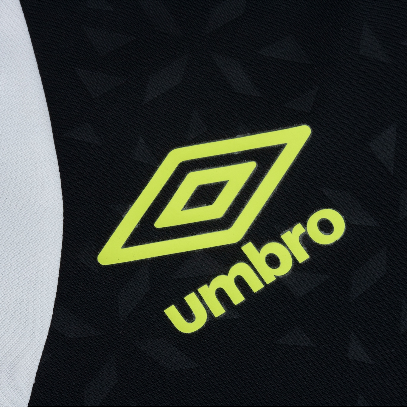 Camisa Umbro Diamond Relief - Masculina - Foto 4