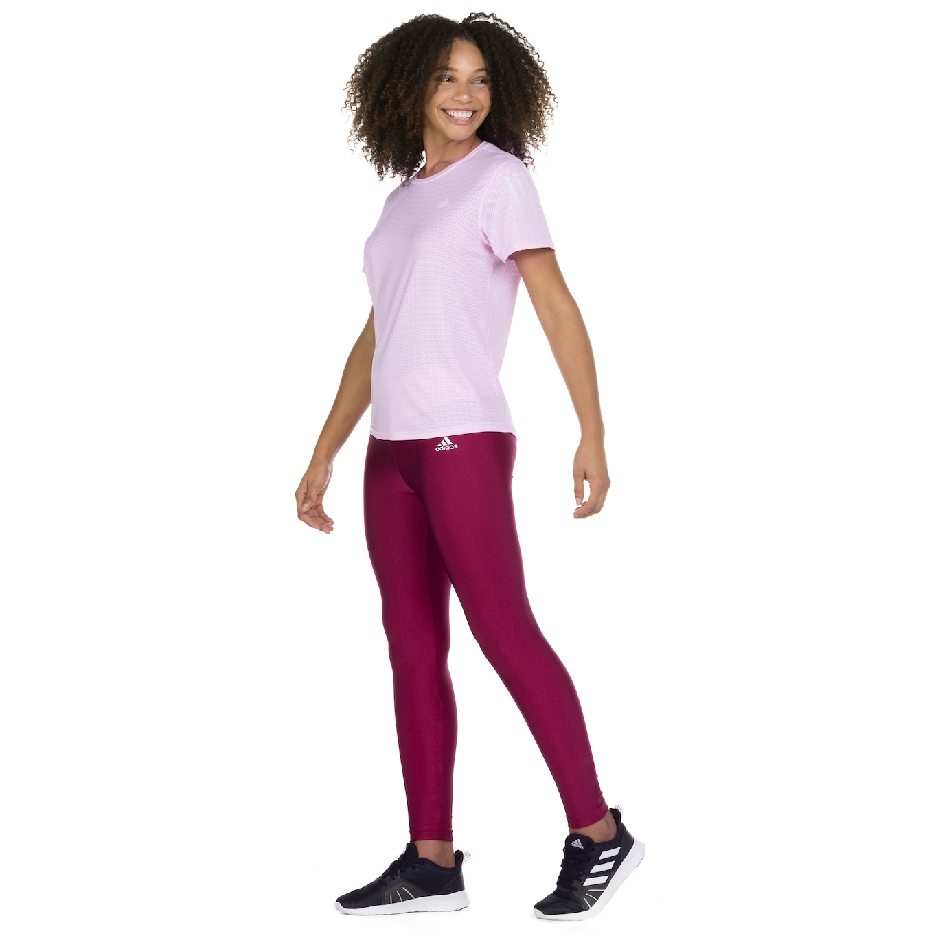 Camiseta adidas Own The Run Cooler HB9380 - Feminina - Foto 4