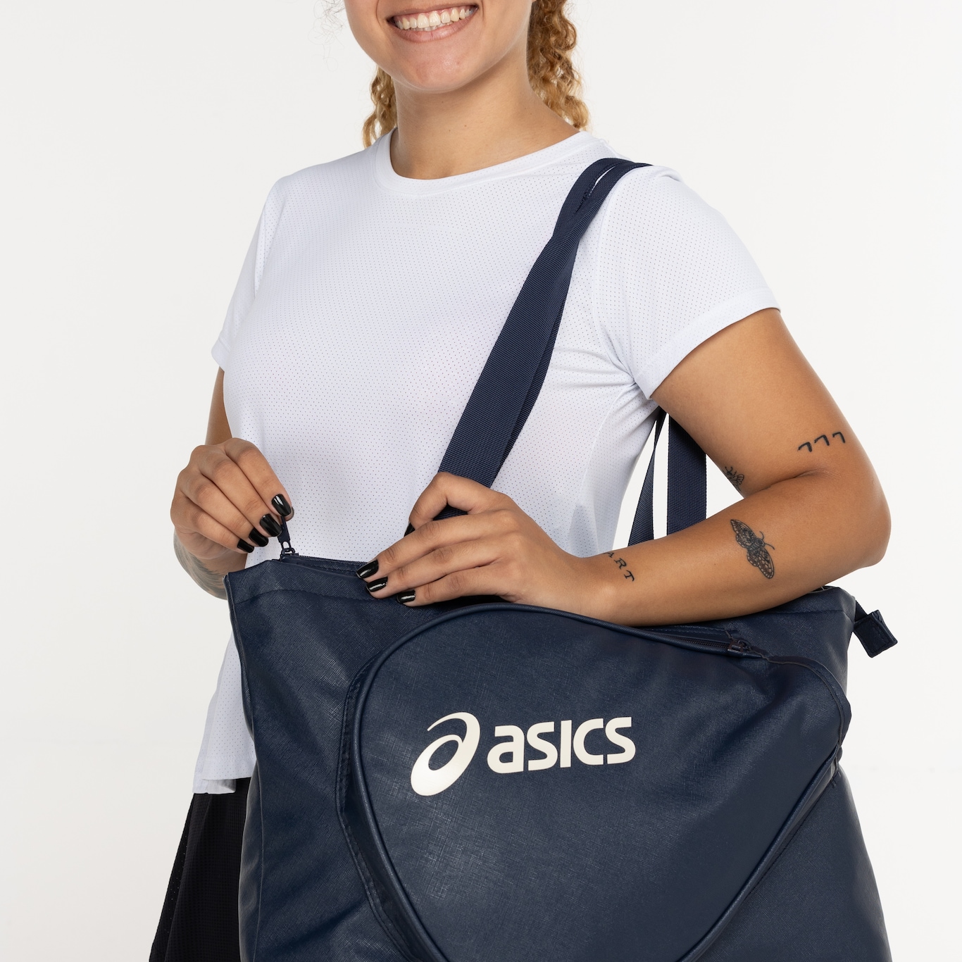 Bolsa ASICS com Porta Raquete Beach Tennis - Foto 4