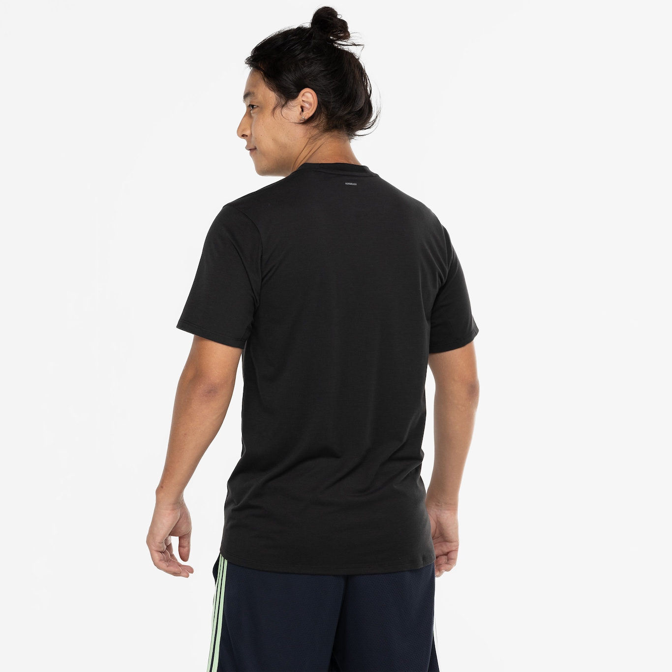 Camiseta adidas Manga Curta Design 4 Sport - Masculina em Promoção