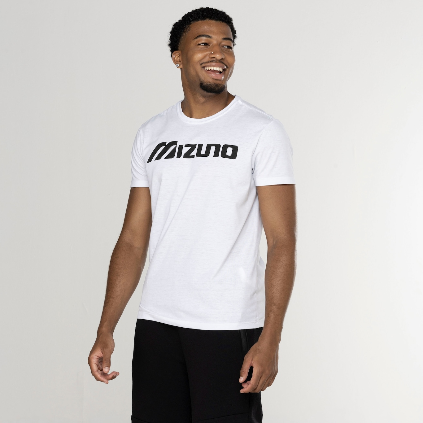 Camiseta Mizuno Manga Curta Big Logo - Masculina - Foto 4